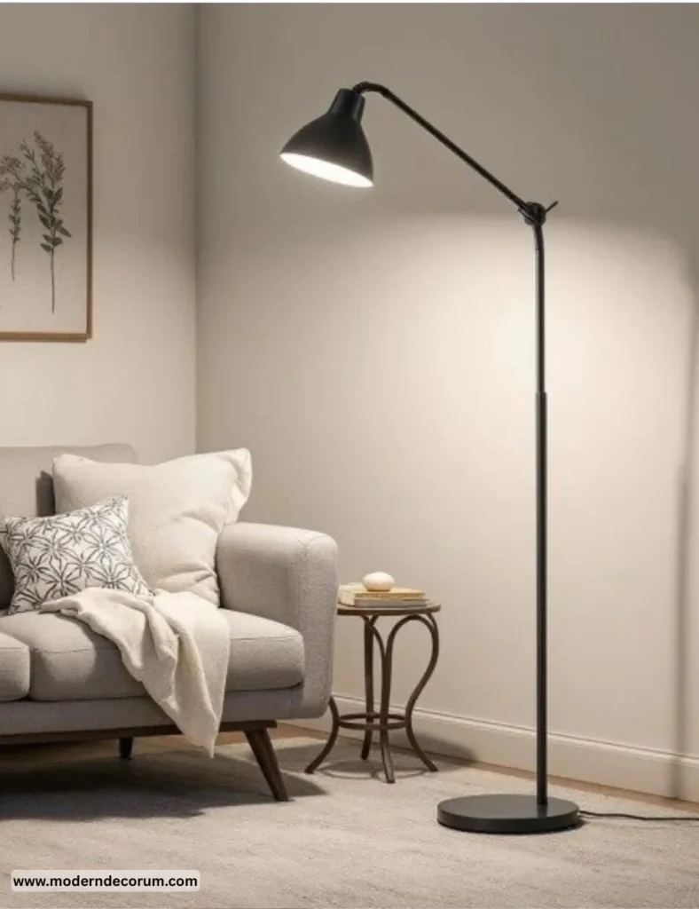 FLOOR LAMPS