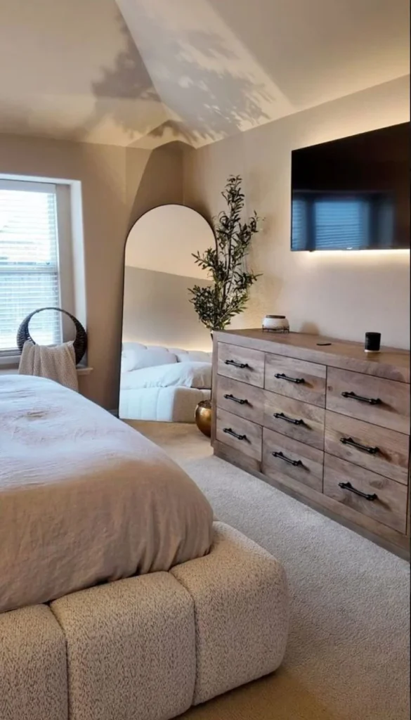 Neutral home decor ideas for a calm and stylish living space